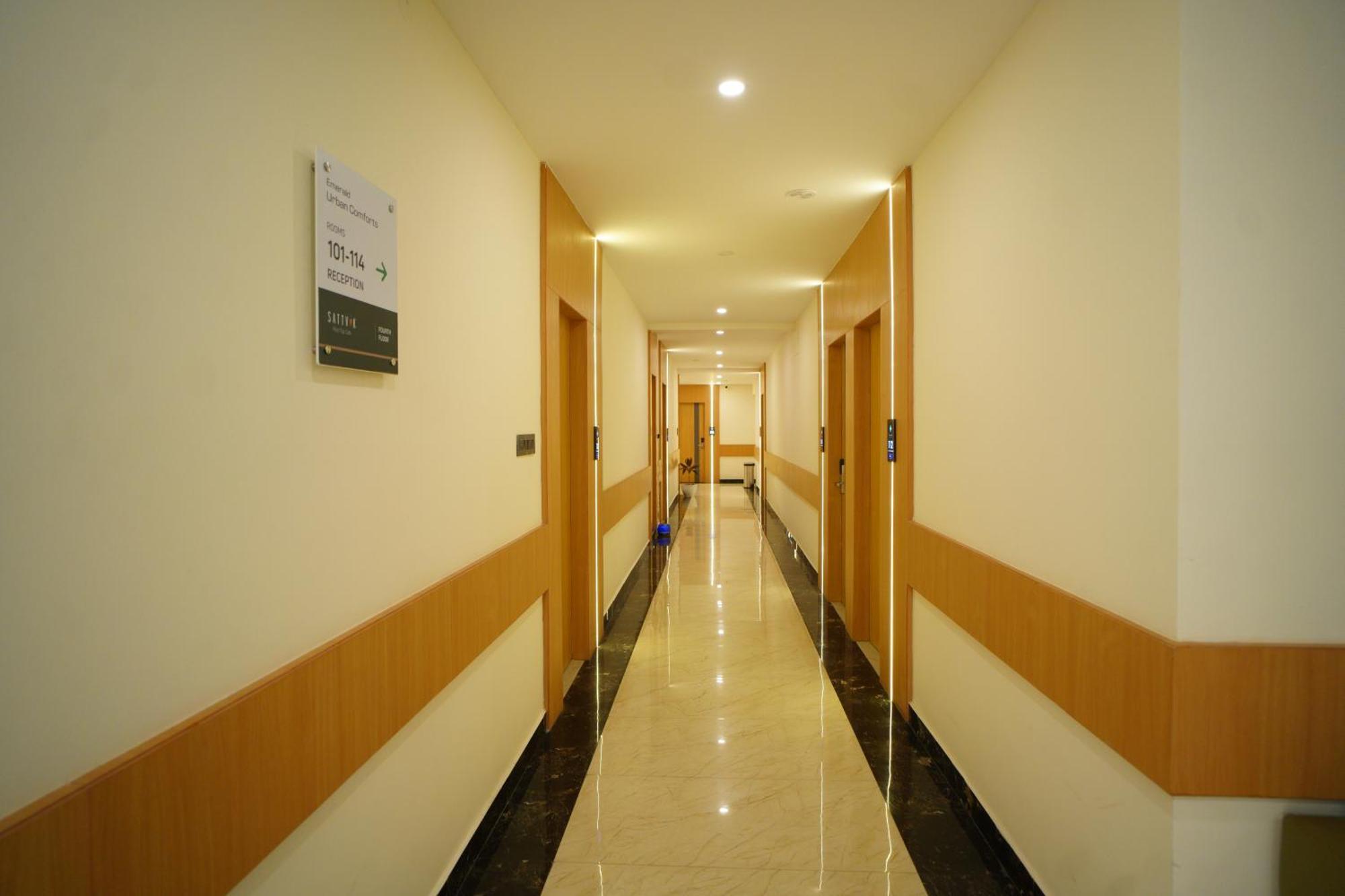 Emerald Urban Comforts Mysore Exterior photo