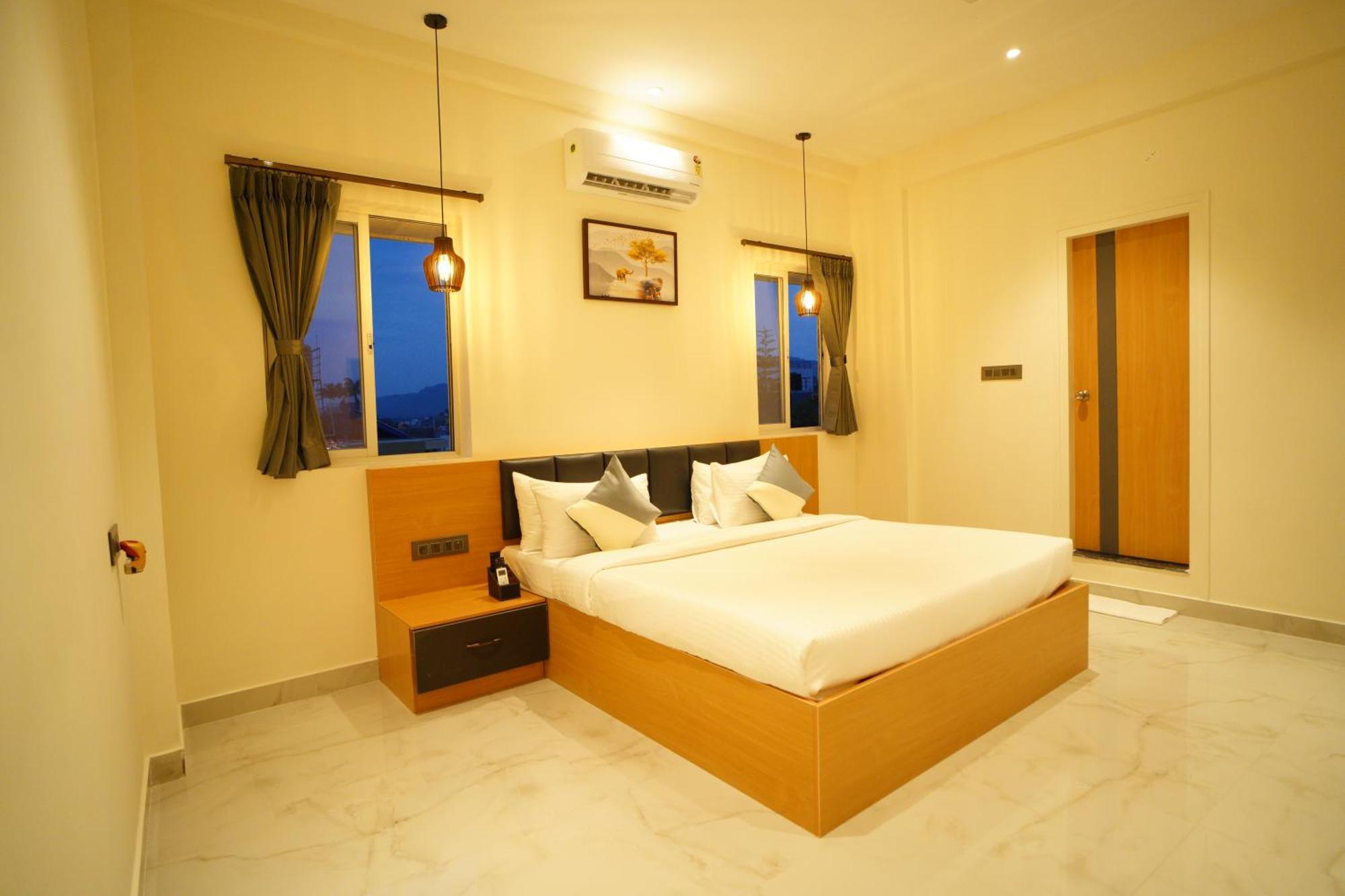 Emerald Urban Comforts Mysore Exterior photo