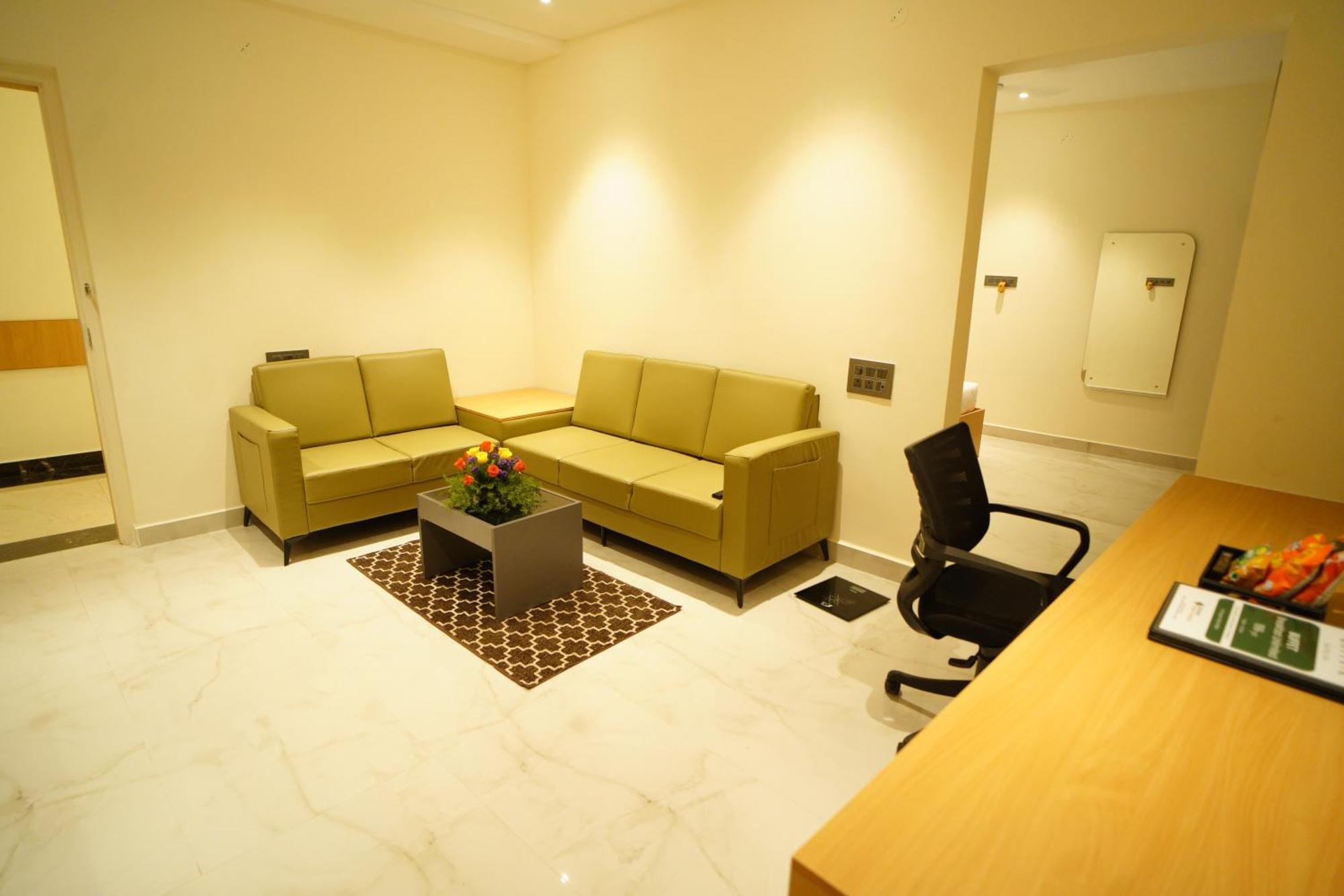 Emerald Urban Comforts Mysore Exterior photo
