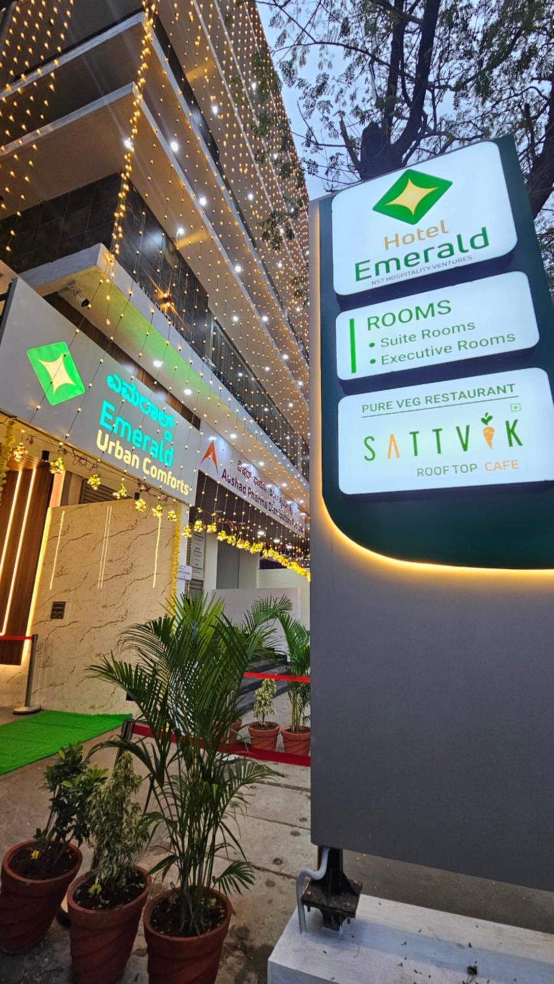 Emerald Urban Comforts Mysore Exterior photo