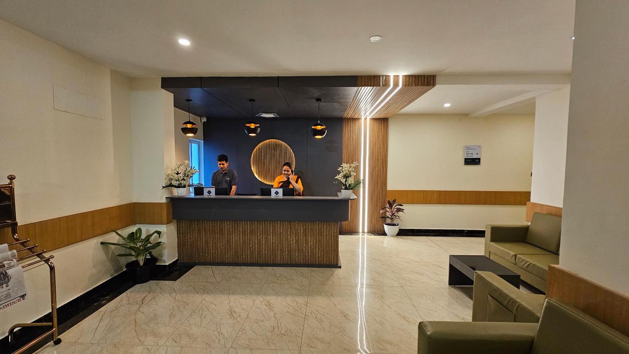 Emerald Urban Comforts Mysore Exterior photo