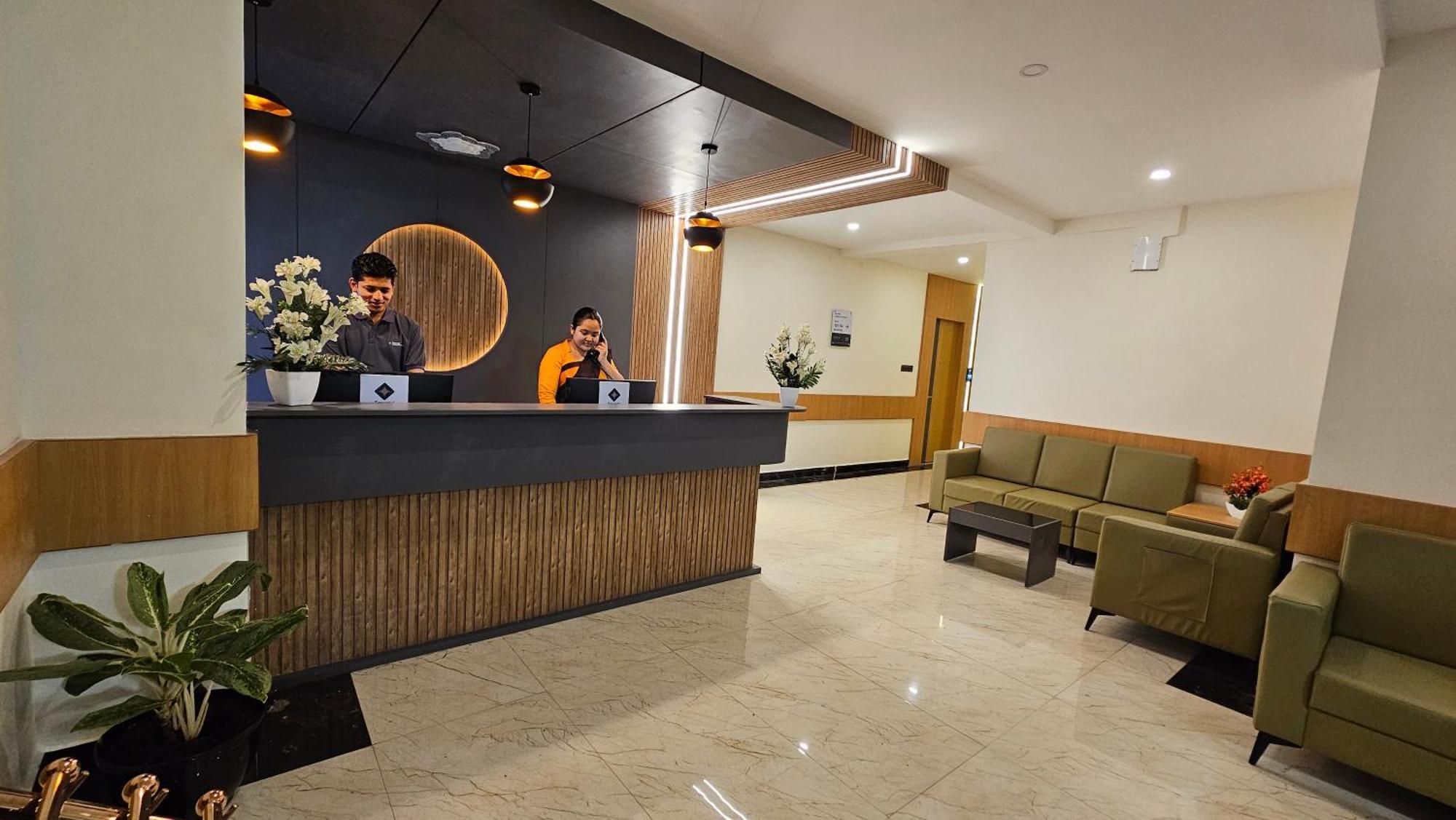 Emerald Urban Comforts Mysore Exterior photo